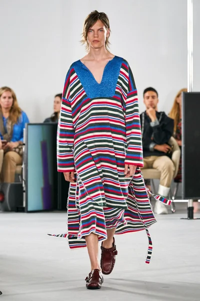 Look 39
